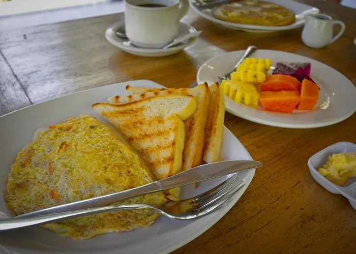 Puri Yalus * Toyapakeh